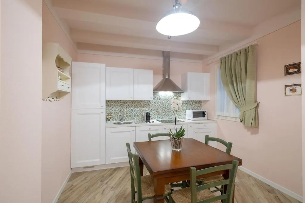 Villa Residenza dei Piaceri Perduti-Rosa Lastra a Signa
